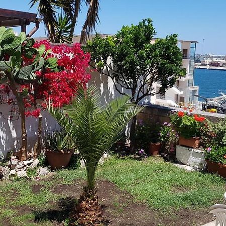 La Casa Sul Porto Leilighet Brindisi Eksteriør bilde