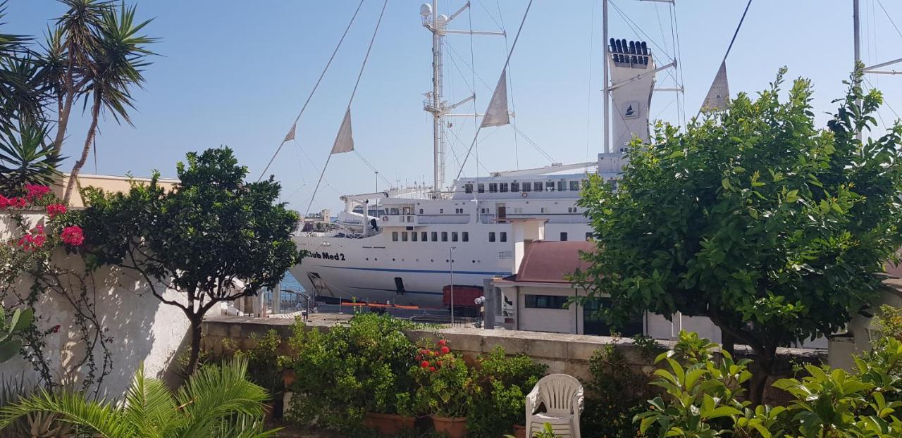La Casa Sul Porto Leilighet Brindisi Eksteriør bilde