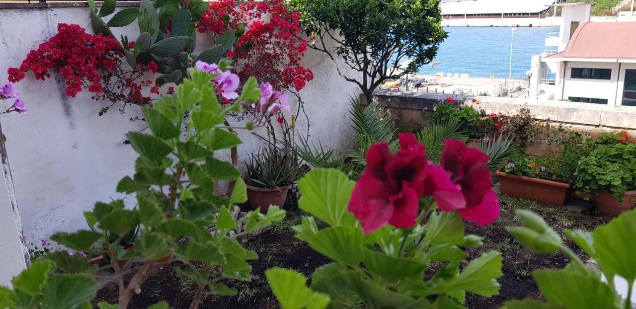 La Casa Sul Porto Leilighet Brindisi Eksteriør bilde