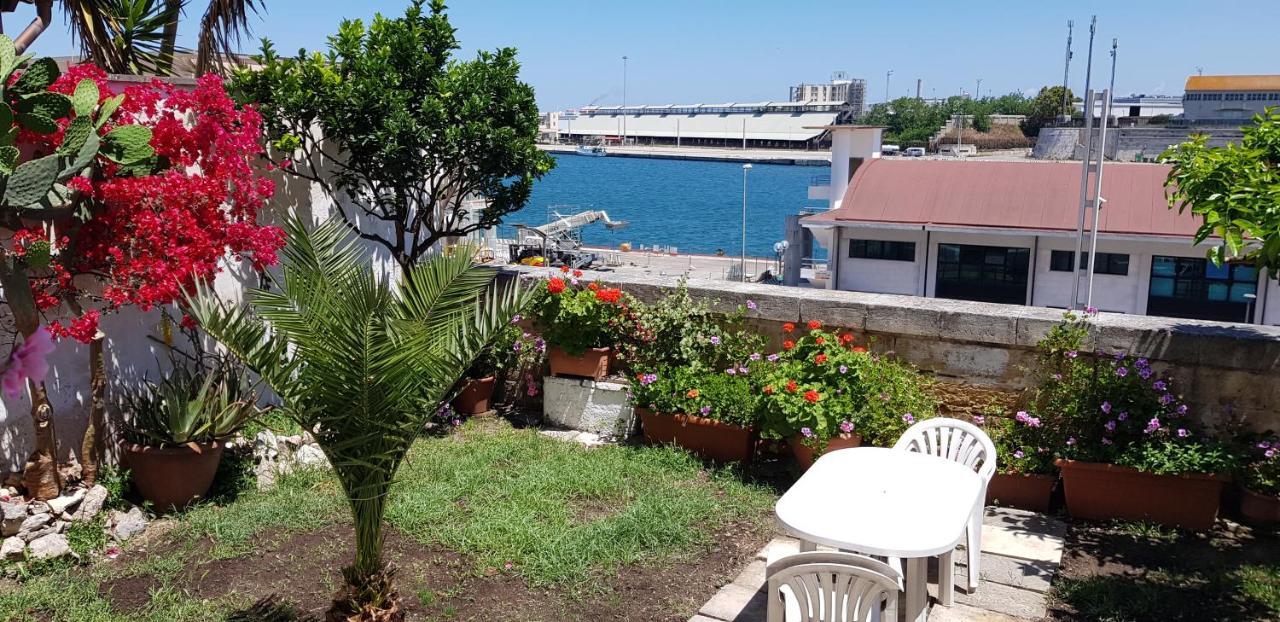 La Casa Sul Porto Leilighet Brindisi Eksteriør bilde