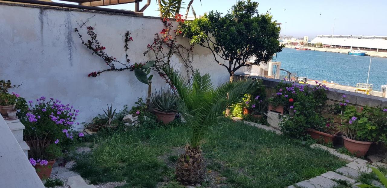 La Casa Sul Porto Leilighet Brindisi Eksteriør bilde